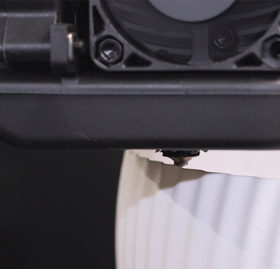Print head of an Element printing a part