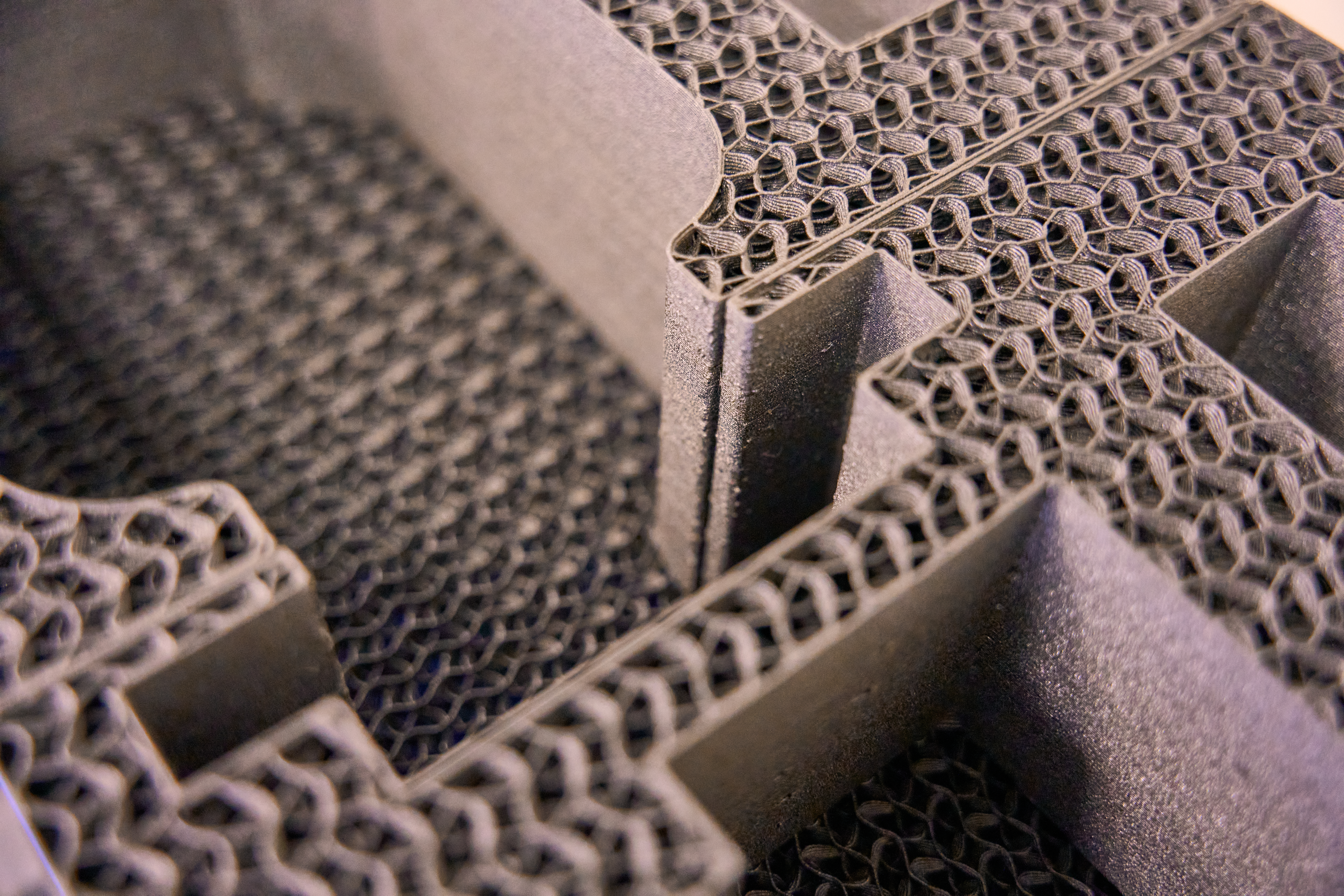 Kristofoam and Mosaic automated 3d printed foam packaging